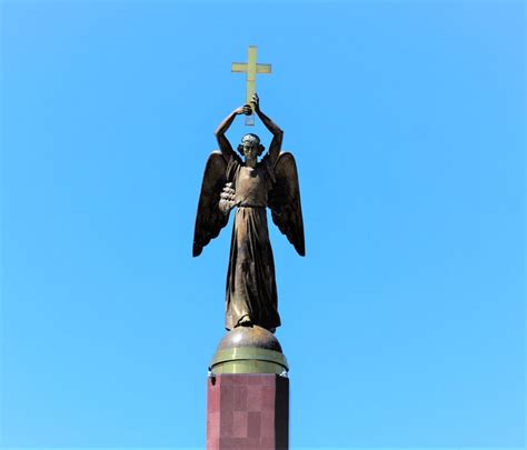 Монумент «Ангел-Хранитель» — Европа, Россия, Ставропольский край