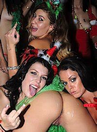 Slutty Girls Are Fucking A Horny Santa Milf Fox