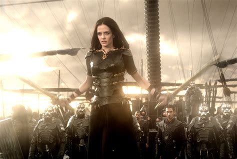 Eva Green As Artemisia Leading An Army In 300 Rise Of An Em Cultjer