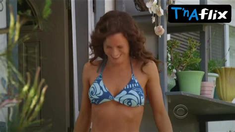 Elizabeth Reaser Bikini Scene In The Ex List Porn Videos