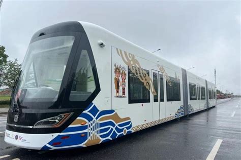 Foto Ini Trek Uji Coba Kereta Otonom Tanpa Rel Buatan China Di Ikn