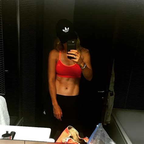 Quién es la tenista hot que deslumbra en Instagram en sus vacaciones Infobae