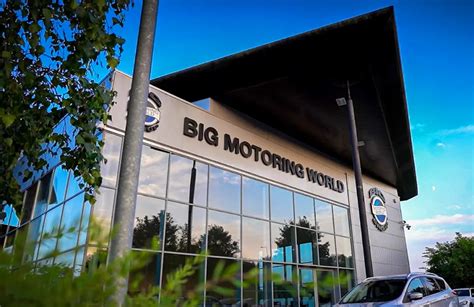 Big Motoring World - Projects - Screedfast Ltd