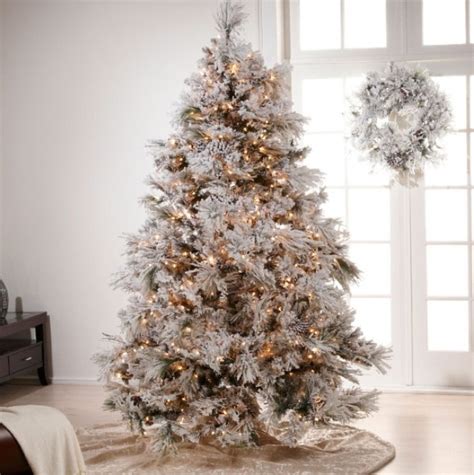 White Christmas Trees As Part Of The Christmas Decor - Top Dreamer