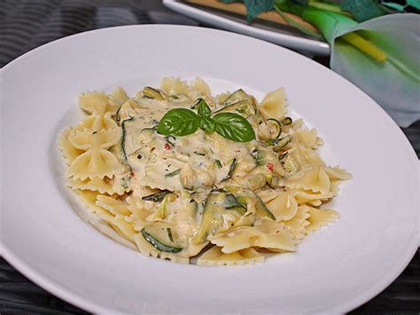 Zucchini Sahne Spaghetti Von Divyam Chefkoch