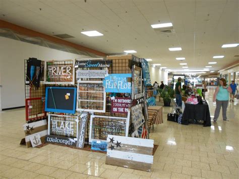 Capital Mall Trade Days – Vendor Exhibit inside the mall each month