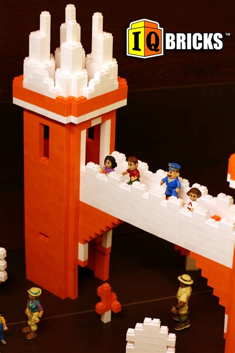 Игрушечный тауєрский мост из конструктора IQ Bricks. Посмотри что можно ...