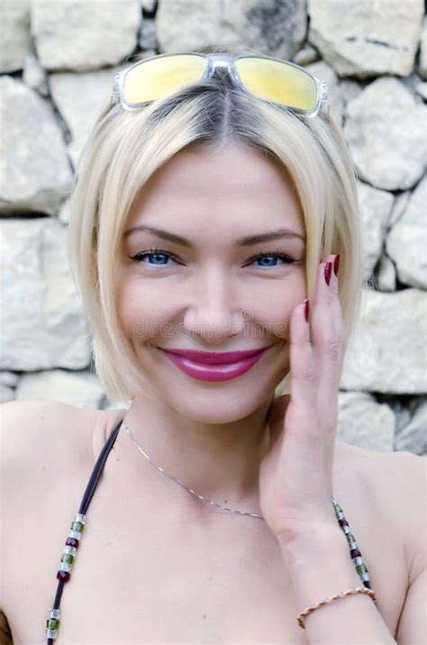 Wallpaper Naked Bikini