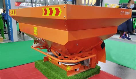 Tractor Mounted Pto Double Disc Fertilizer Spreader China