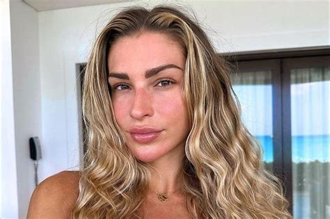 Zara McDermott Strips To Racy Swimsuit And Blue Bikini In Sizzling Beach Snaps Daily Star