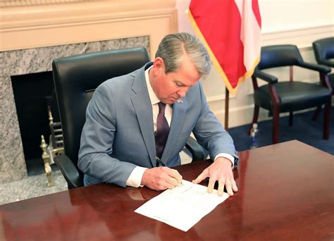 Kemp Signs 1 Billion State Tax Rebate That Sends 250 To 500 Back To