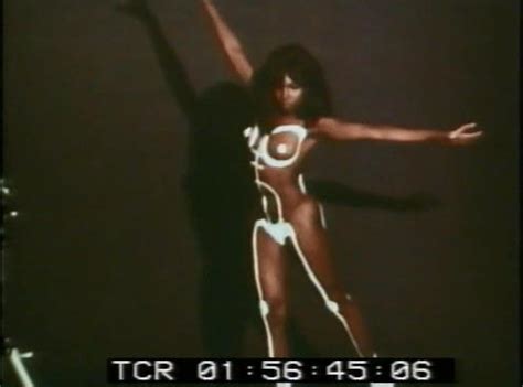 Naked Beryl Cunningham In Le Salamandre