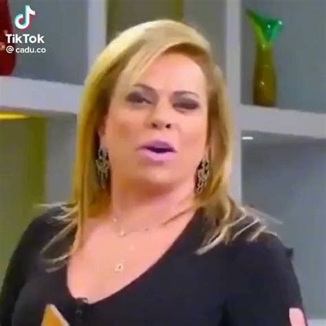 Acervo De Memes On Twitter Mo A Do Casos De Familia Em Gay Repetidas Vezes Https T Co