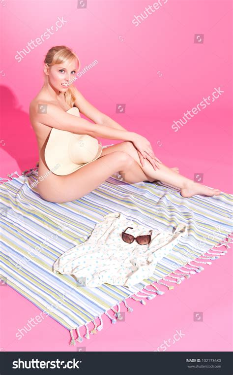 Pretty Blue Eyed Blonde Nude On Stock Photo 102173680 Shutterstock