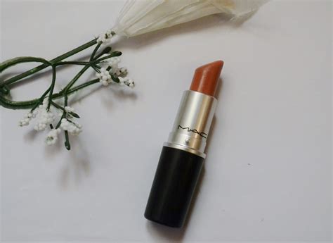 MAC Nude Lipsticks Velvet Teddy Kinda Sexy Mehr Spirit REVIEW SWATCHES AUS BEAUTY