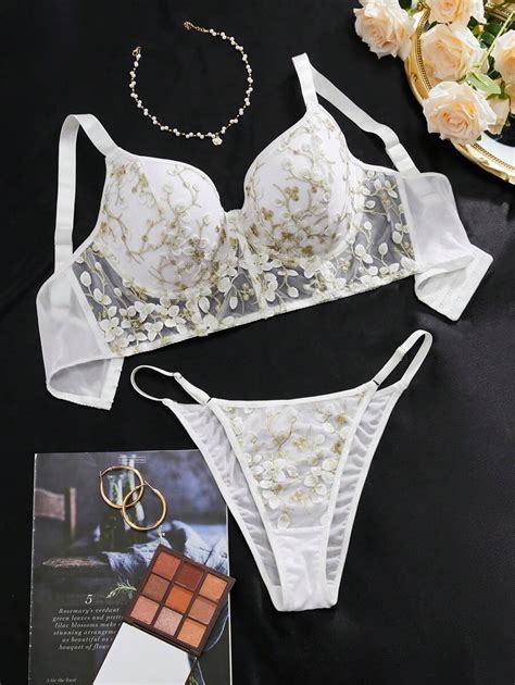 Ensemble De Lingerie Grande Taille Avec Dentelles Mode En Ligne SHEIN FRANCE