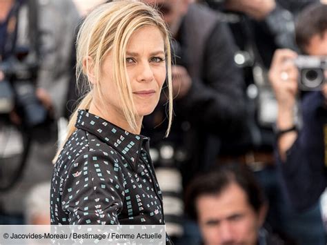 9 Hot Sexy Marina Fois Bikini Pics