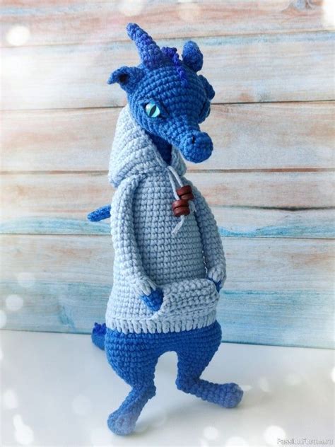 Дракон в худи | Вязаные игрушки, Вязание, Милые игрушки крючком