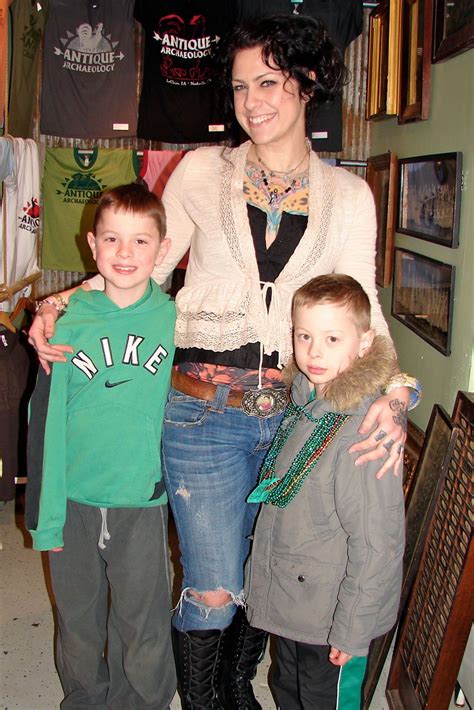 Danielle Colby Wiki; Net Worth, Tattoos And Kids - ABTC