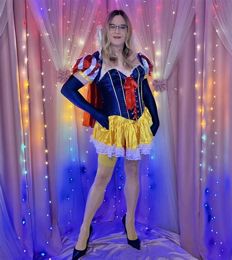 Joanie Snow White In Blonde 47 Pics XHamster