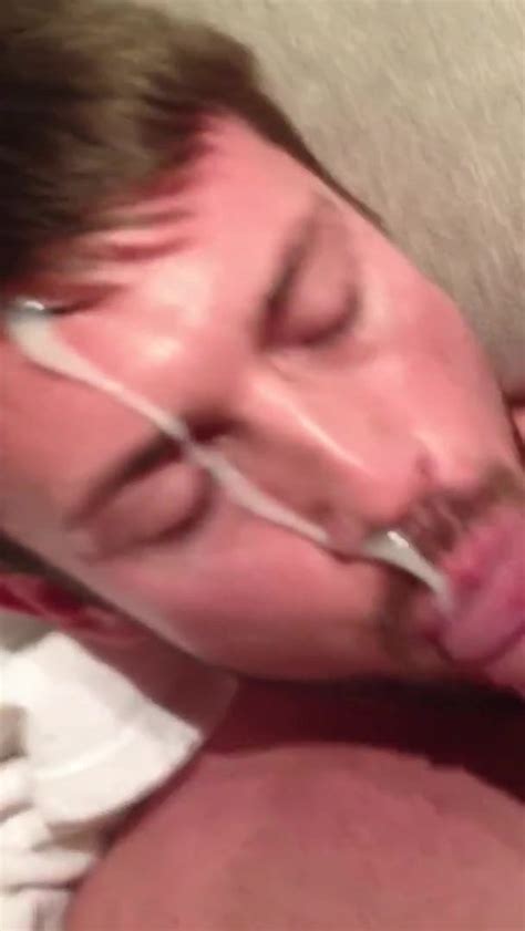 Slurping Jizz Free Gay HD Porn Video XHamster XHamster