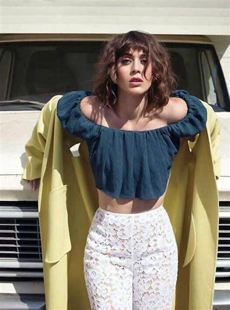 Lizzy Caplan Nude LEAKED Pics Porn And Sex Scenes Scandal Planet