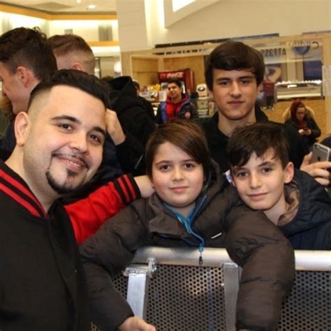 Stream Donne Nude Music Listen To Songs Albums Playlists For Free On SoundCloud