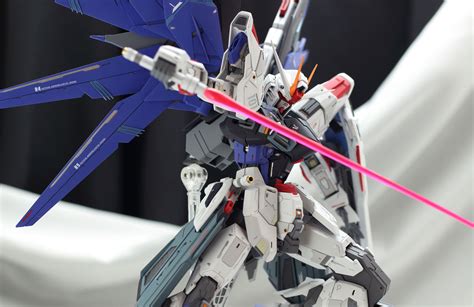 Custom Build Mg 1100 Freedom Gundam Ver 20 Detailed