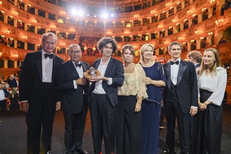 PREMIO CAMPIELLO 2022 Vince Bernardo Zannoni LETTERATITUDINE