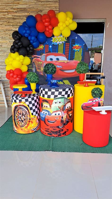 Decoração Simples Relâmpago Mcqueen - Decoração cars | Decoração simples relâmpago mcqueen, Tema relampago ...
