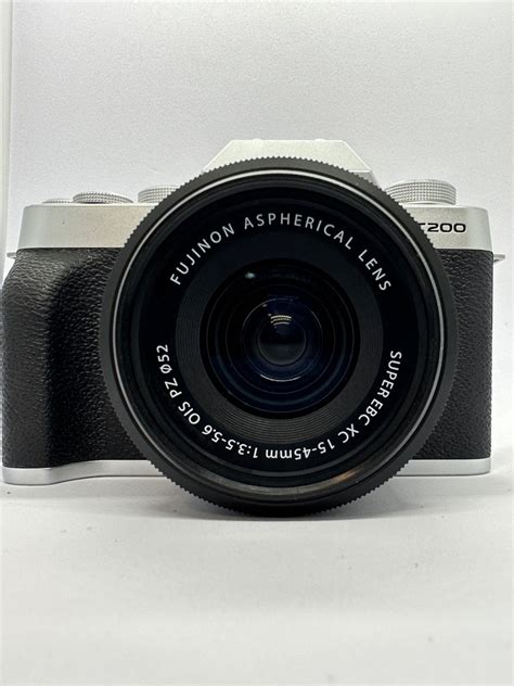 Fujifilm XT200, Photography, Cameras on Carousell