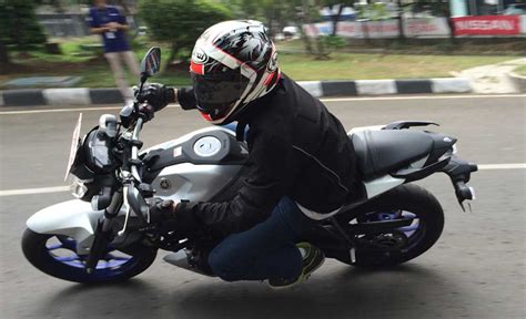Yamaha Resmi Meluncurkan Naked Bike Mt Boombastis