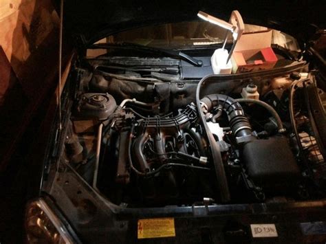 заменил салонный фильтр — Lada Приора хэтчбек, 1,6 л, 2012 года ...