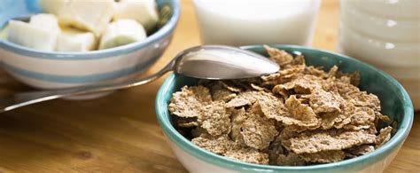 How To Choose A Healthy Breakfast Cereal Popsugar Fitness