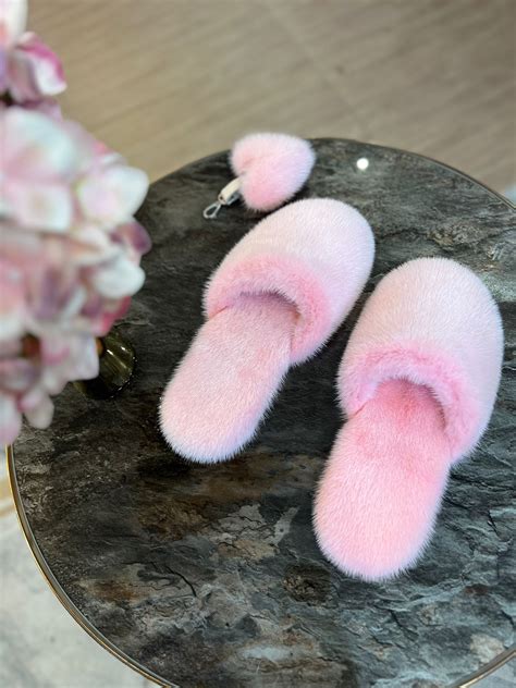 Тапочки pink из меха норки