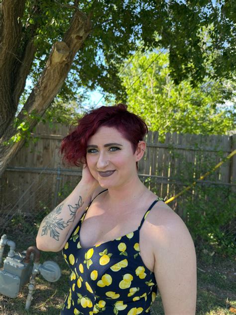 yall, i gotta shoutout my wife real quick. she got her first haircut kn