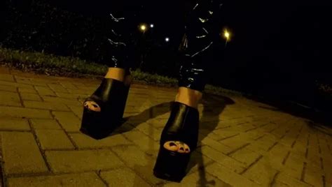 Black Platform Mules Public Crossdressing Shemale High Heels Porn XHamster