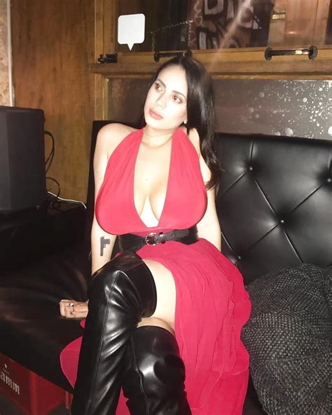 Milfs Dressed Like Sluts Porn Pictures Xxx Photos Sex Images Pictoa