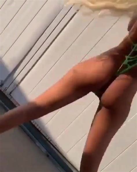 Free Slim And Sexy Porn Videos XHamster