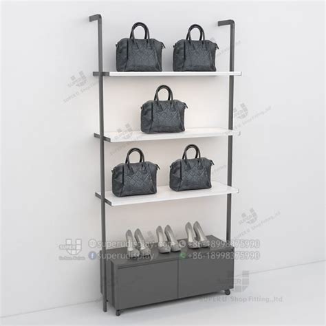 Exhibidor Metalico De Pared Iluminado Y Con Gabinetes Para Bolsos