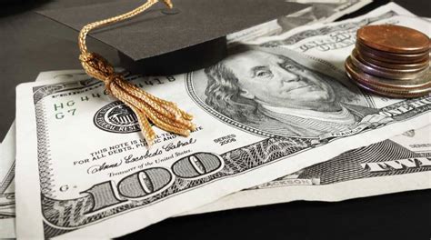 Best Tips for Winning College Scholarships - University Magazine