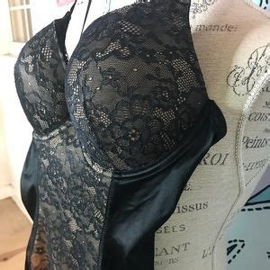 Maidenform Intimates Sleepwear Black And Nude Lace Body Contouring Bra Slip Poshmark