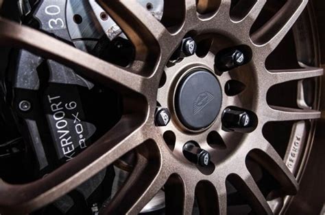 Donkervoort D8 GTO Bare Naked Carbon Edition