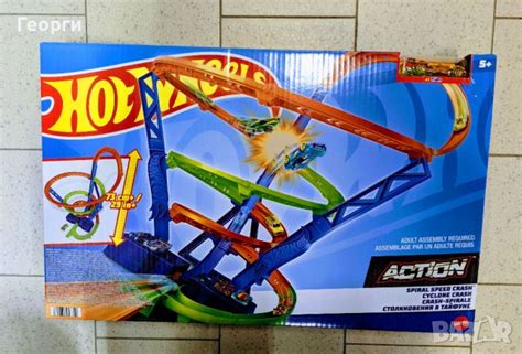 Писта Hot Wheels Speed Cyclone Crash с количка оригинална Подарък в Коли камиони мотори писти