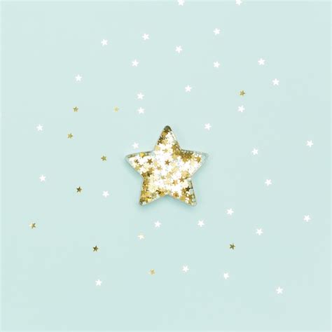 Estrella De Navidad Hecha Con Molde Para Las Galletas Y Estrellas