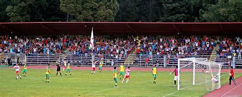 Frecuencia Deportiva DEPORTES VALDIVIA VENCIÓ 4 2 A MUNICIPAL LA