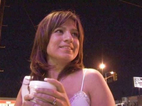 Gabriella Romano Is An Anal MILF Pink Visual