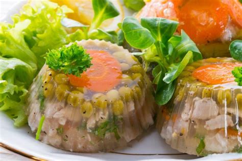 Секрет приготовления очень вкусного холодца
