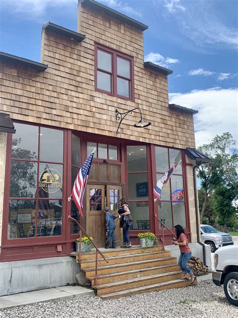 HIDDEN GEMS, WYOMING’S BEST EATS: Historic Shell Store Boasts Best