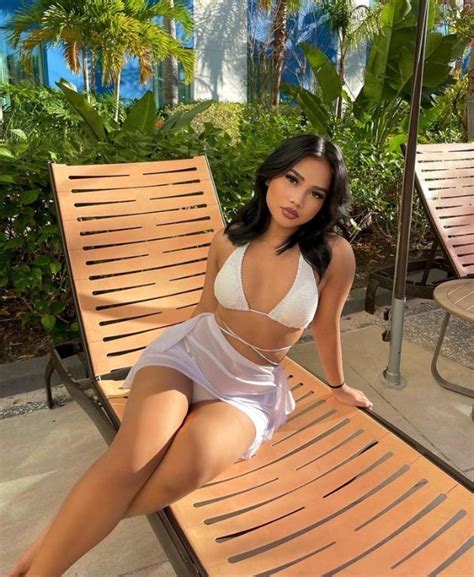 SEXY SLIM CLEAN AND FRESH AFRICAN HORNY GIRL READY FOR WILD SEX Pune